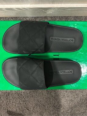 Bottega Veneta Black Quilted Rubber Slide Sandals